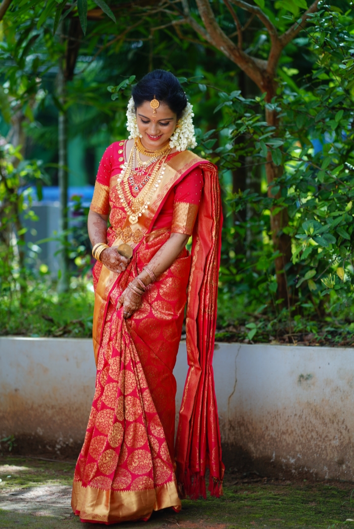 Miss world beauty parlour manjeri